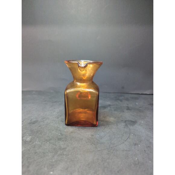 Pilgrim Handblown Glass Pitcher Amber, Vintage Amber‎ Glassware, Table Decor - Picture 2 of 9